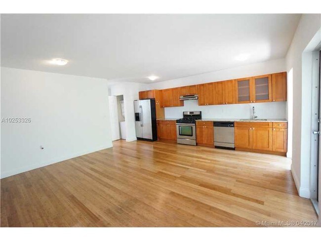 Building Photo - 7930 Tatum Waterway Dr