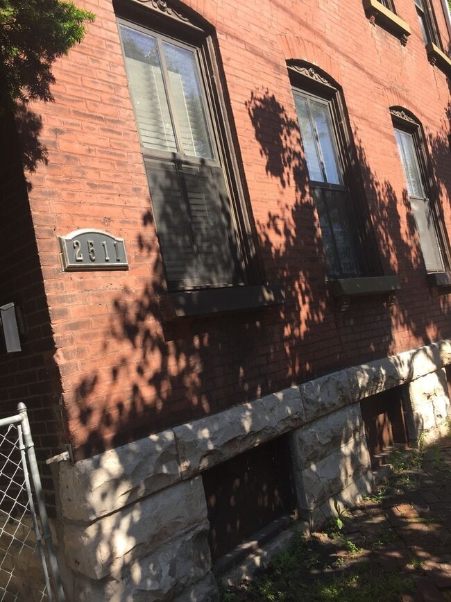 Building Photo - 2511-2513-2513 S 9th St