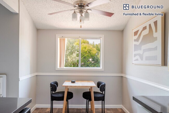 Foto del edificio - 202 Calvert Dr