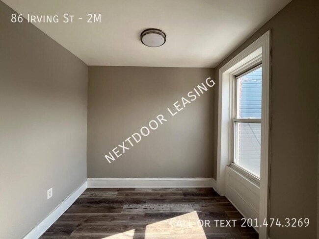 Foto del edificio - 86 Irving St