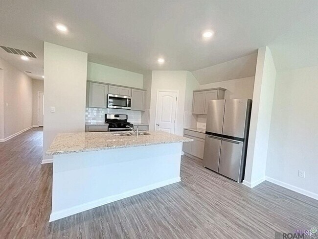 Foto del edificio - 629 Correns Ln