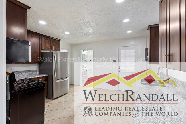 Foto del edificio - 825 27th St