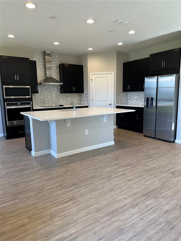 Building Photo - 4461 Lions Gate Ave