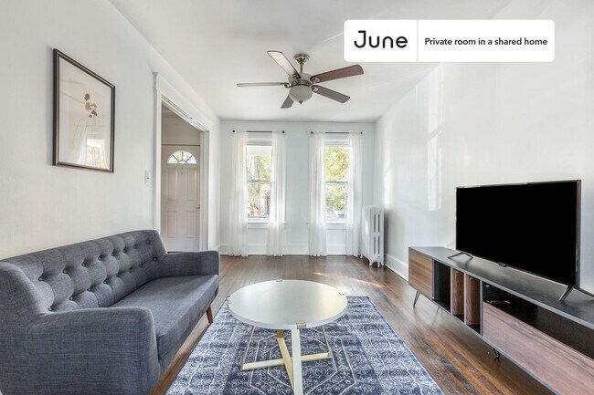Foto del edificio - Room in Shared 3 bed/2 bath home