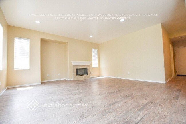 Foto del edificio - 44338 Raven Ln