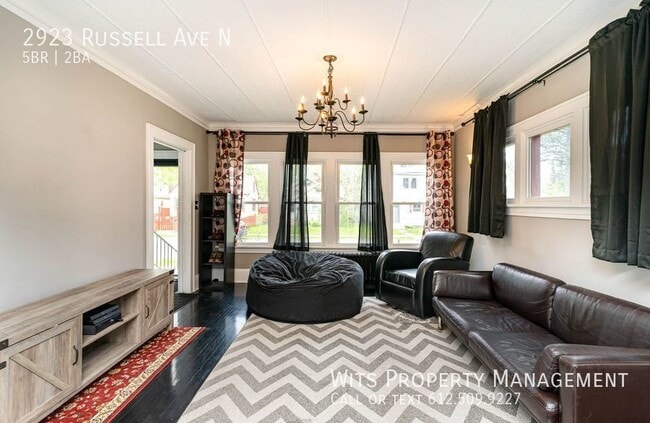 Foto del edificio - 2923 Russell Ave N