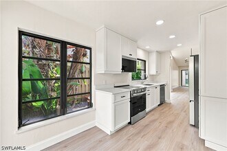 Building Photo - 857 Reef Point Cir