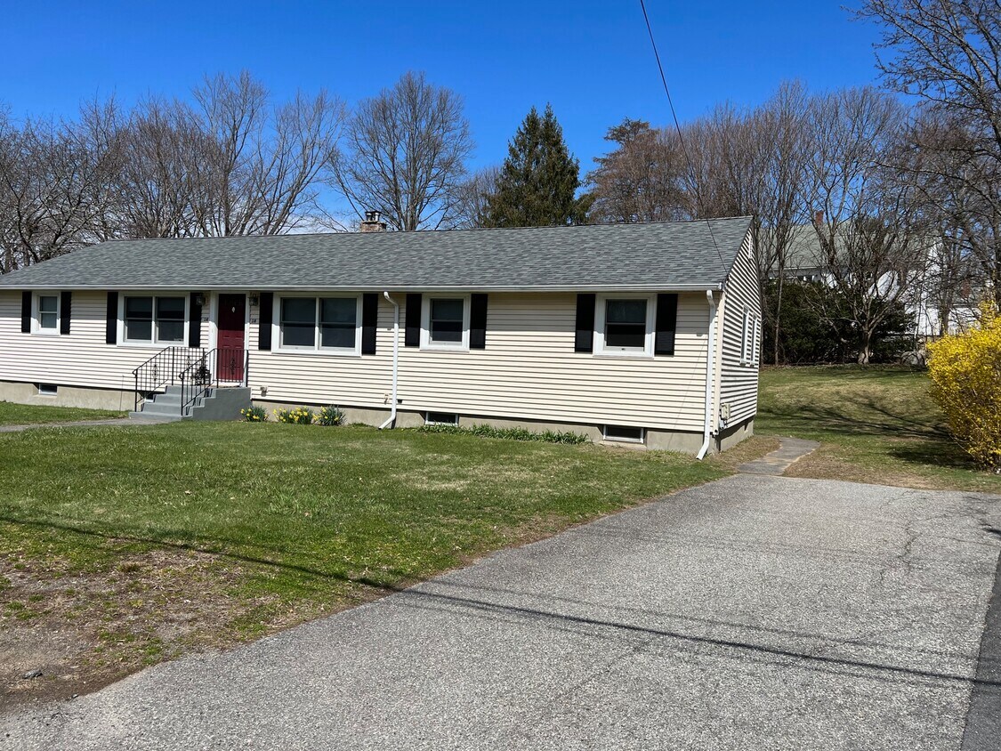 The right side is available for rent - 16 Eliot Rd