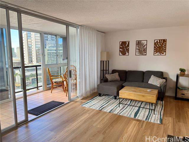 Foto del edificio - 444 Nahua St