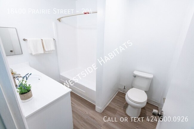 Foto del edificio - 18400 Prairie St