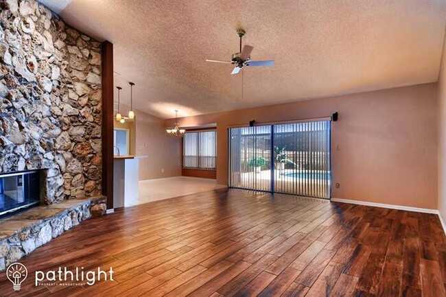 Foto del edificio - 1890 Long Pond Drive, Longwood, FL, 32779