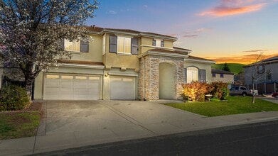 Building Photo - 3937 Danbury Way