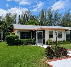Building Photo - 14385 Campanelli Dr