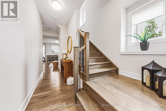 Building Photo - 2273 Turnberry Rd