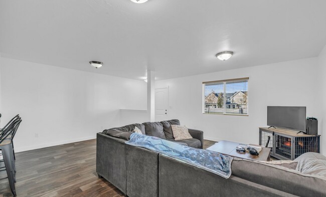 Building Photo - 91 E Legacy Pky