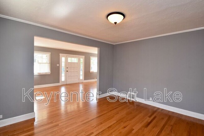 Foto del edificio - 1583 Princeton Ave S