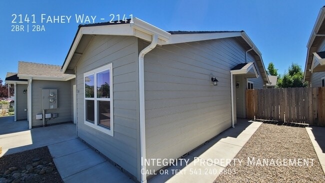 Building Photo - 2141 Fahey Way