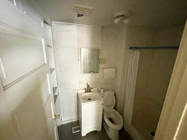 Foto del edificio - 1546 Tecumseh St