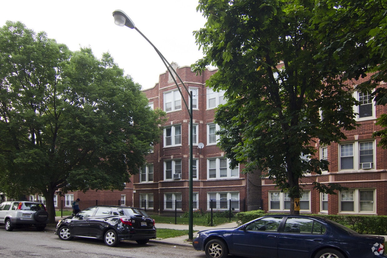 4844 - 4850 W Henderson - 4844-4850 W Henderson