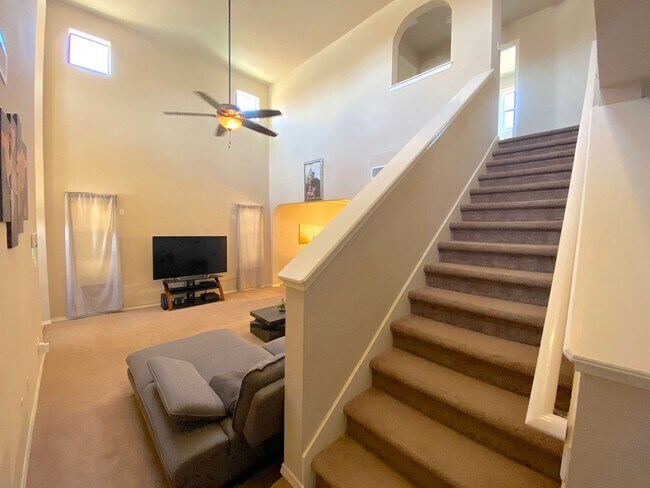 Foto del edificio - Northeast El Paso 4Bed w/Refrig A/C