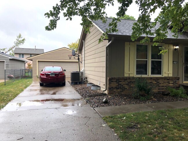 Foto del edificio - 1226 NW Beechwood St