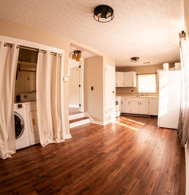 Kitchen/in-unit laundry - 2513 New York Ave