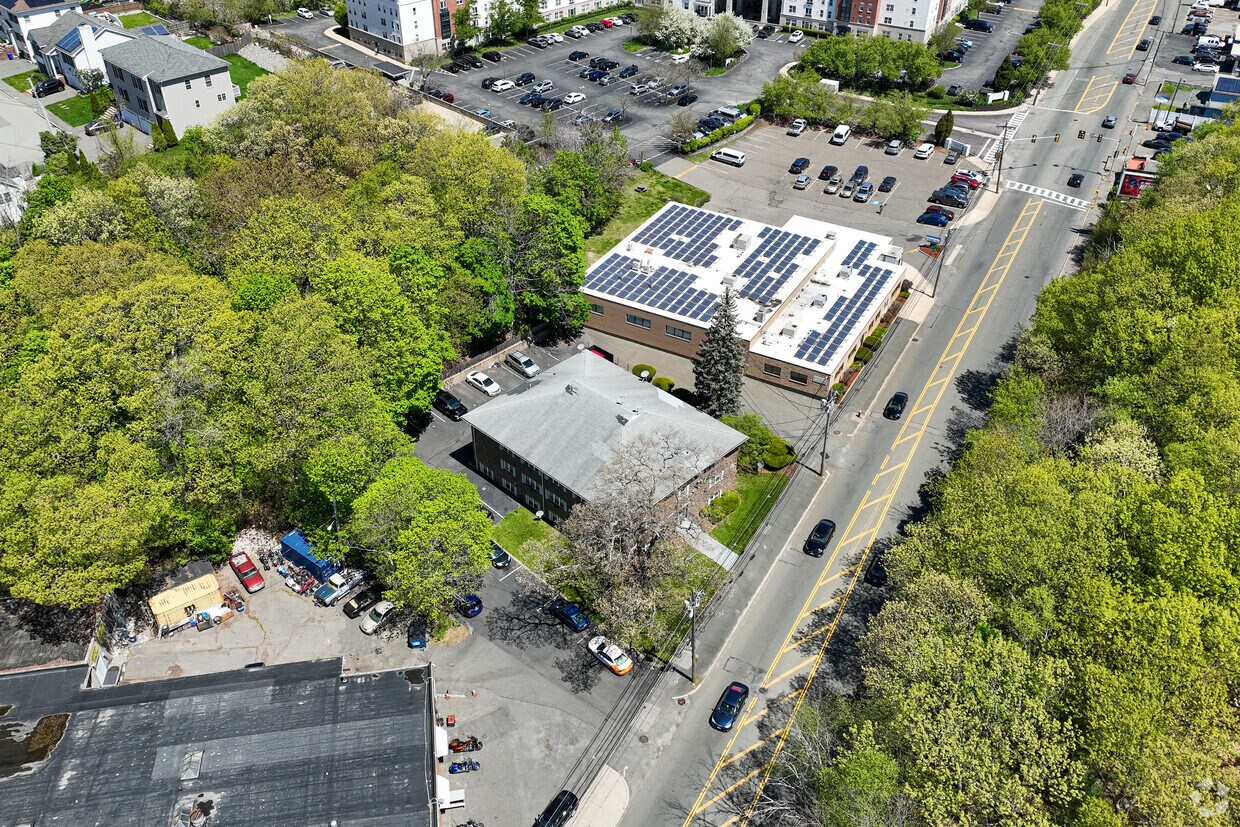 Alterno - 438 Broadway