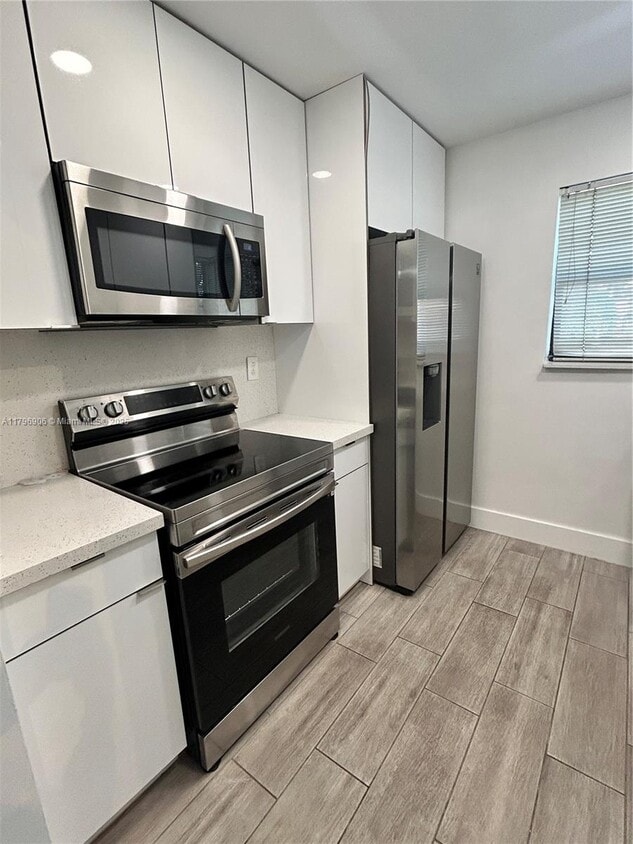 Foto principal - 1220 NW 122nd Ter