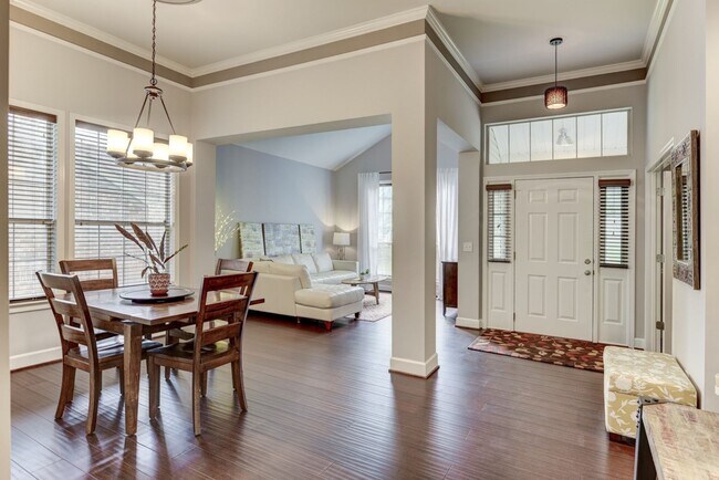 Foto del edificio - Beautiful home in the Woodlands