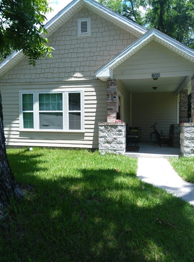 1559 7th St W, Jacksonville, FL 32209 House Rental in Jacksonville