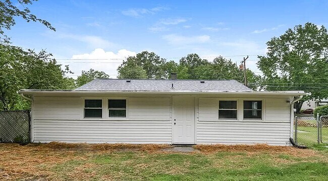 Building Photo - 1805 Hardie St