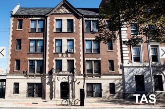 Building Photo - 3345 N Marshfield Ave