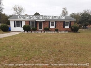 Building Photo - 837 Fresno Dr