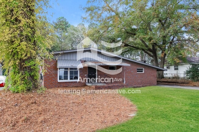 Building Photo - 2406 Bass Ave