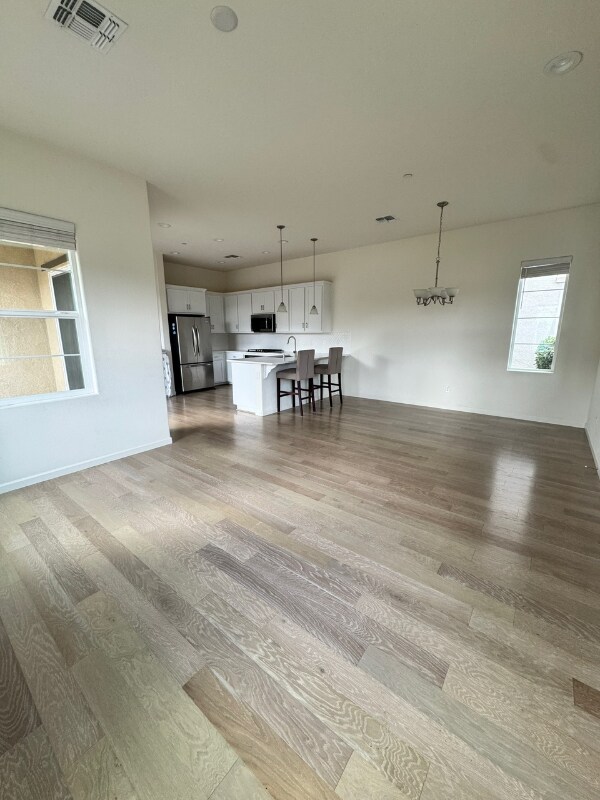 Foto del edificio - 4389 Natomas Central Dr