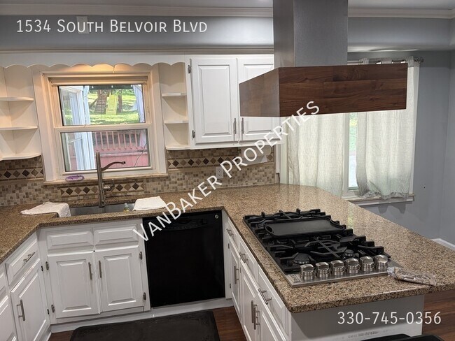 Foto del edificio - 1534 S Belvoir Blvd