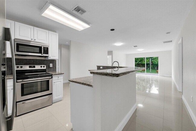 Foto del edificio - 11835 NW 47th Mnr