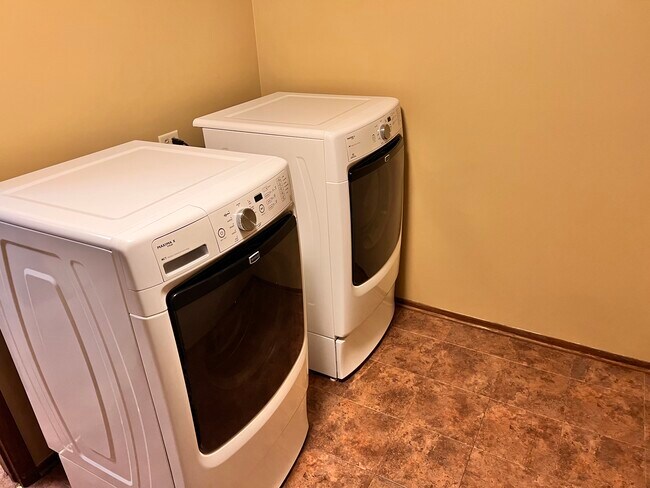 Laundry room. - 4315 Lindenwood Dr