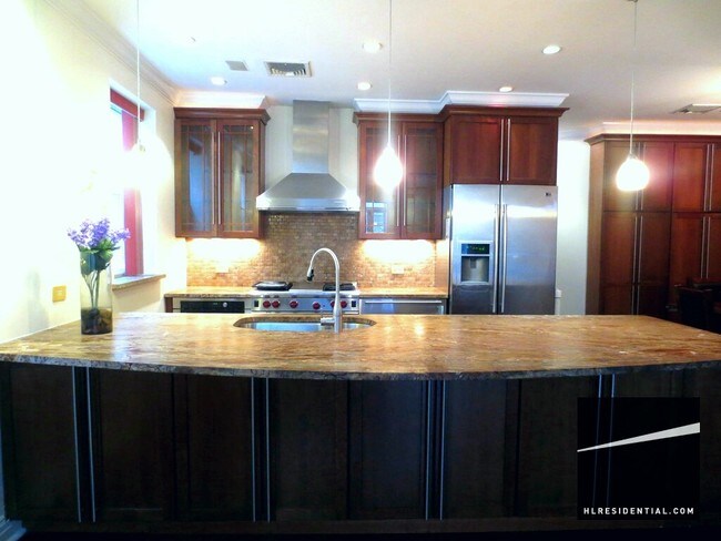 Building Photo - 5062 42nd St