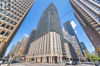 Building Photo - 955-2955 Bay St.