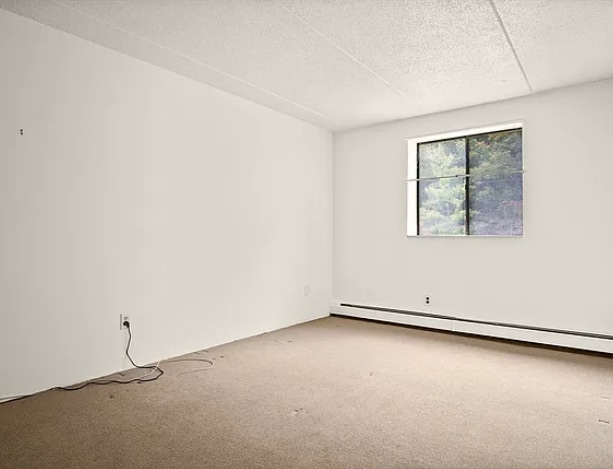 Foto del edificio - 80 N Warren St