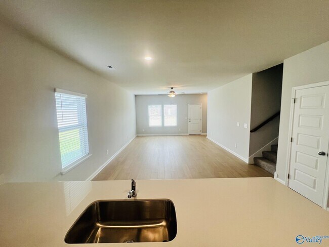 Foto del edificio - 16830 Orleans Dr
