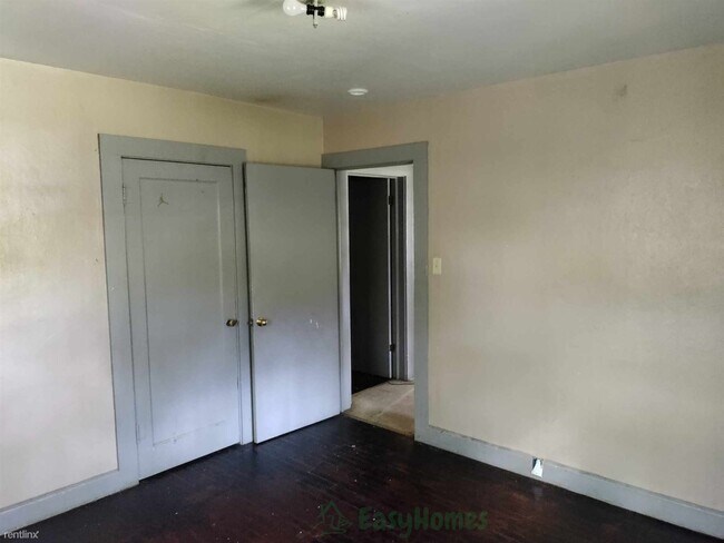 Foto del edificio - 3 br, 2 bath House - 908 Ruth Street