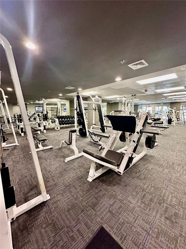 Building Photo - 185 SE 14th Terrace