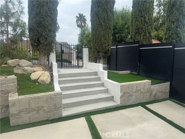 Foto del edificio - 4602 Poe Ave