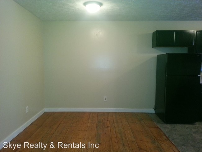 Building Photo - 3412 Hazelwood Ln