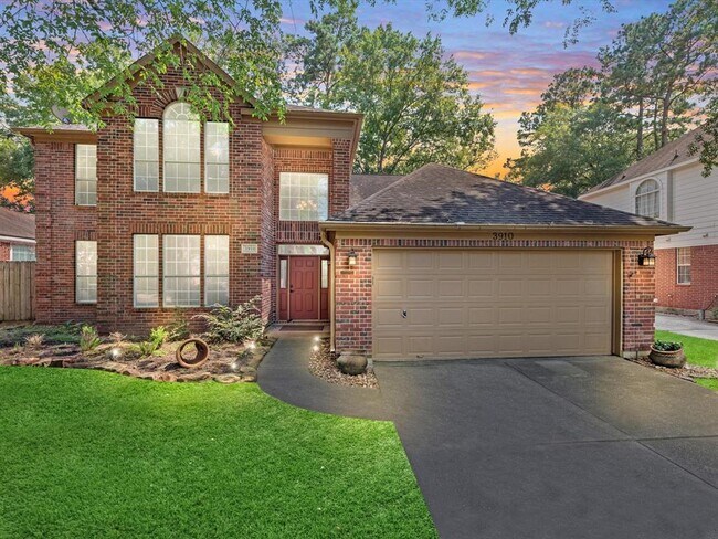 Building Photo - 3910 Echo Mountain Dr