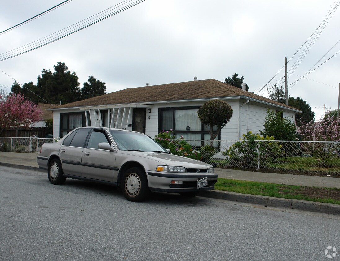 Primary Photo - 5-7 Atlantic Ave