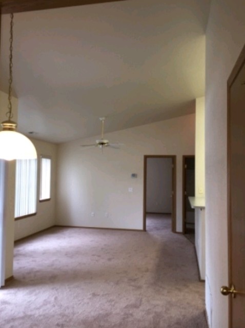 Building Photo - 1837 N Farwell Ln