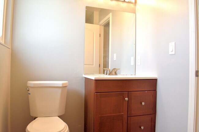 Foto del edificio - 22252 N 6th St